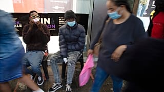 Omicron : l'Afrique du Sud demande la "levée des restrictions de voyage"