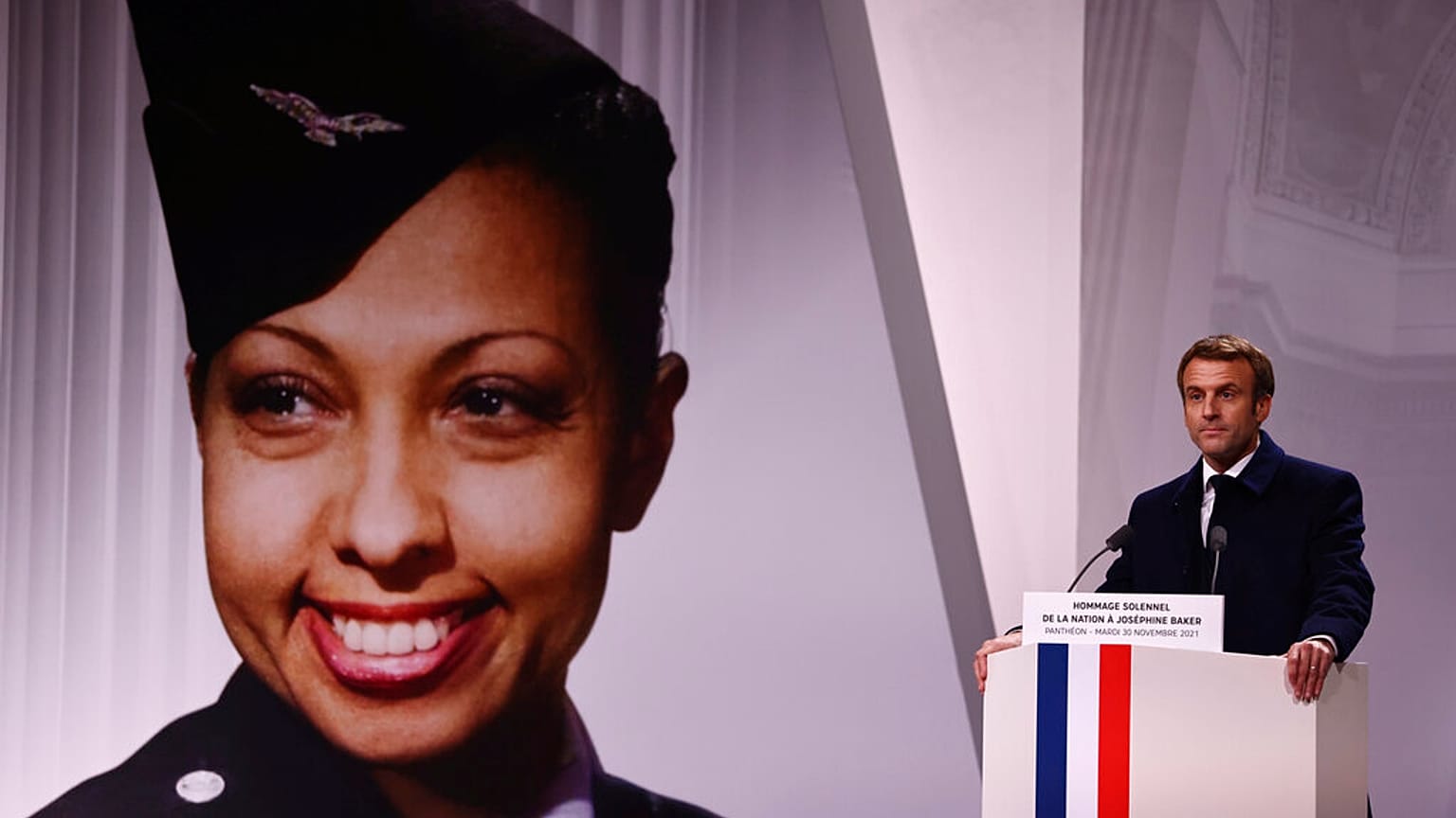 Discours du président français lors de la cérémonie d'entrée au Panthéon de Joséphine Baker - Paris, le 30/11/2021