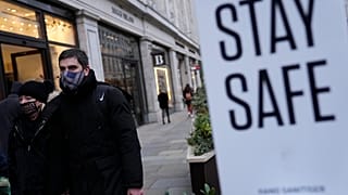 Járókelők Londonban