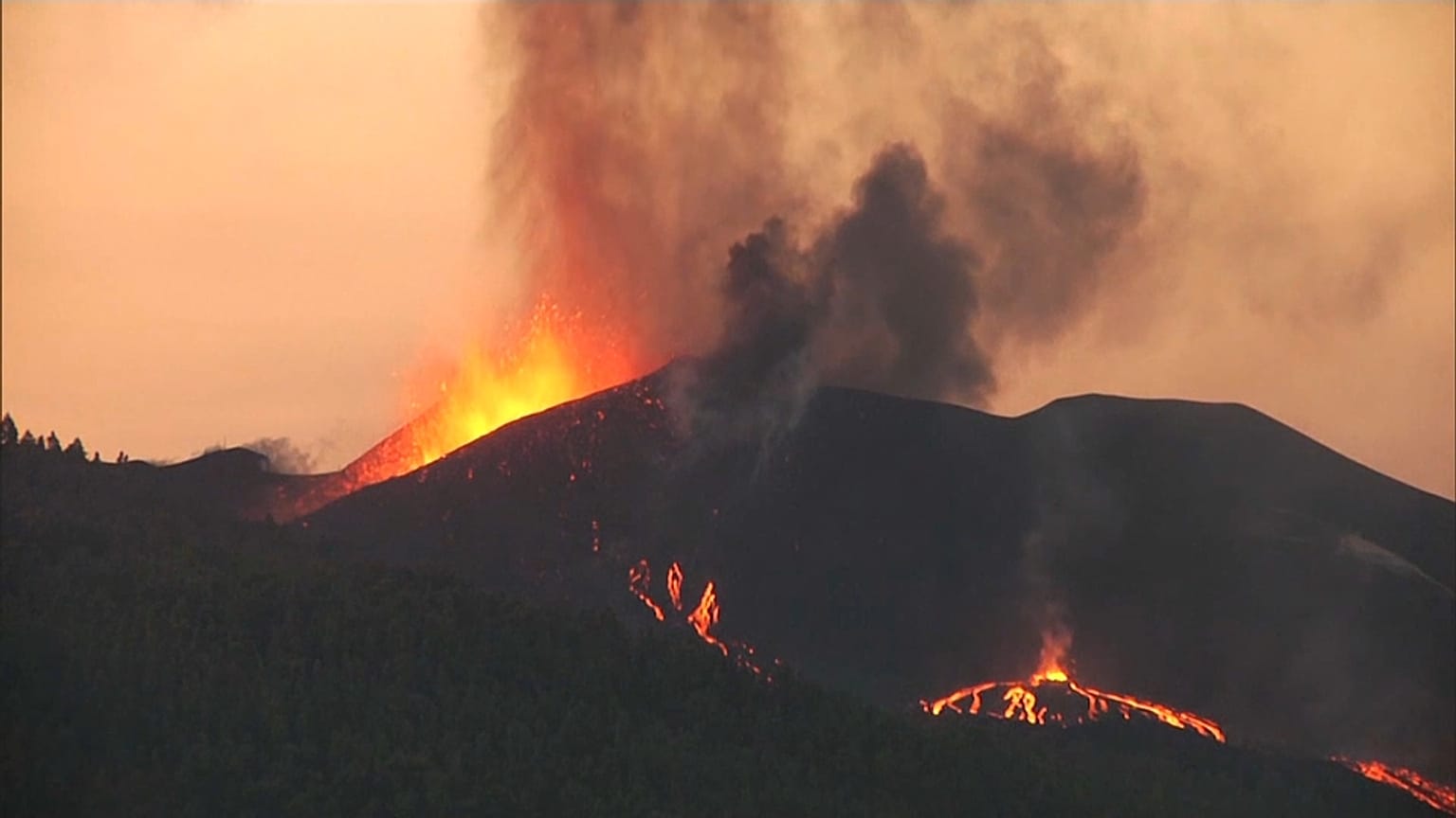 Nova erupção no Cumbre Vieja