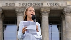 Greta Thunberg won the Women in Youth Activism Award.