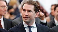 Kurz abandona a política