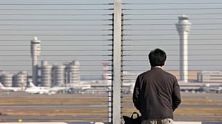 Omikron sorgt für Einschränkungen und Stornierungen bei Flügen