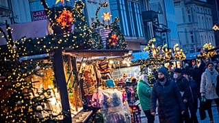 Непривитые т коронавируса не смогут попасть на рождественские рынки. 
