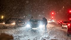 Da ging nichts mehr: Schnee legte den Verkehr rund um Aalborg lahm.