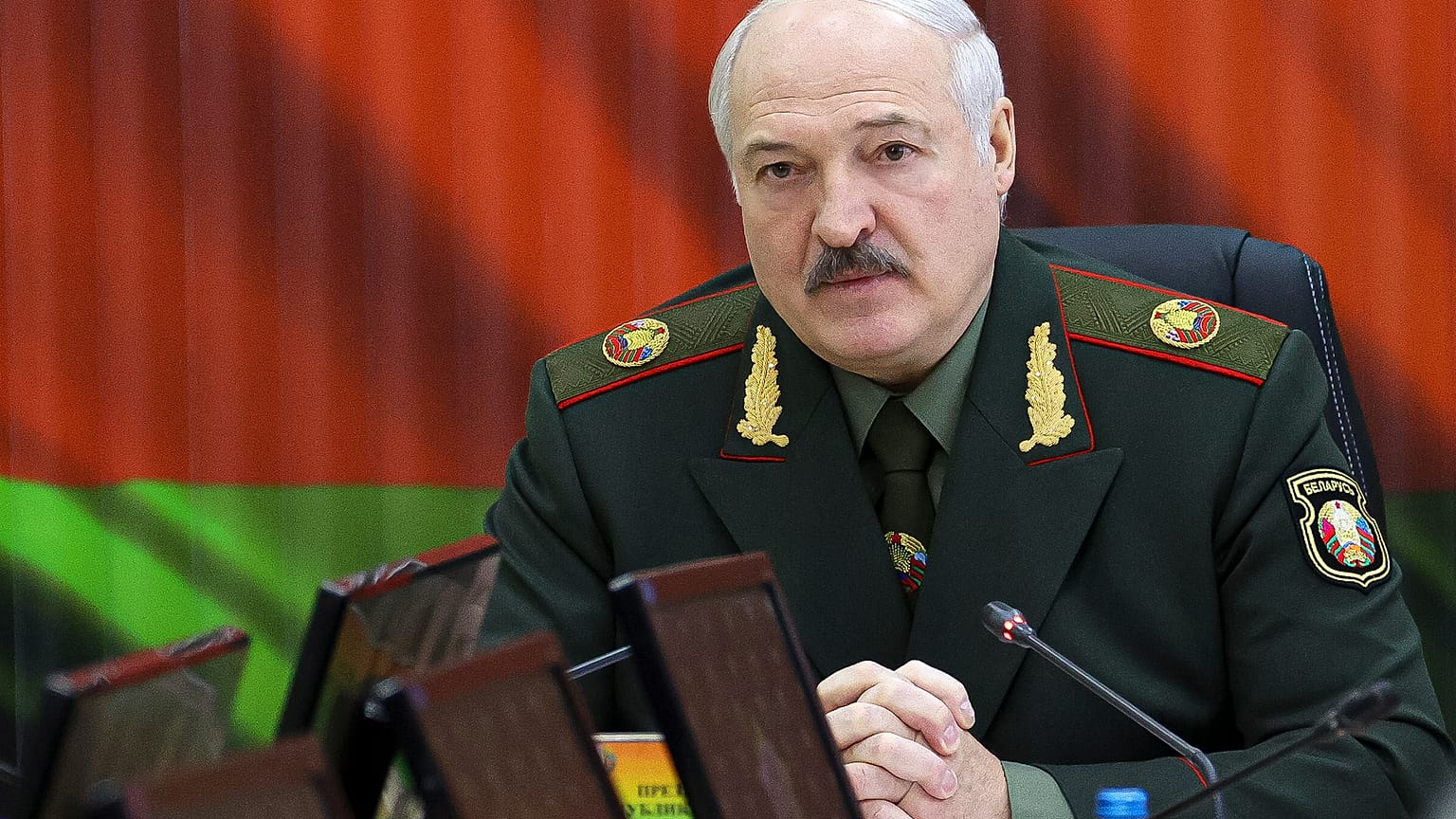 Александр Лукашенко на встрече с высокопоставленными военными