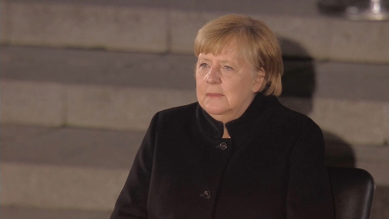 Angela Merkel en su despedida ante las Fuerzas Armadas