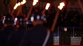 Angela Merkel beim Großen Zapfenstreich