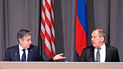 Faccia a faccia tra Blinken e Lavrov. 