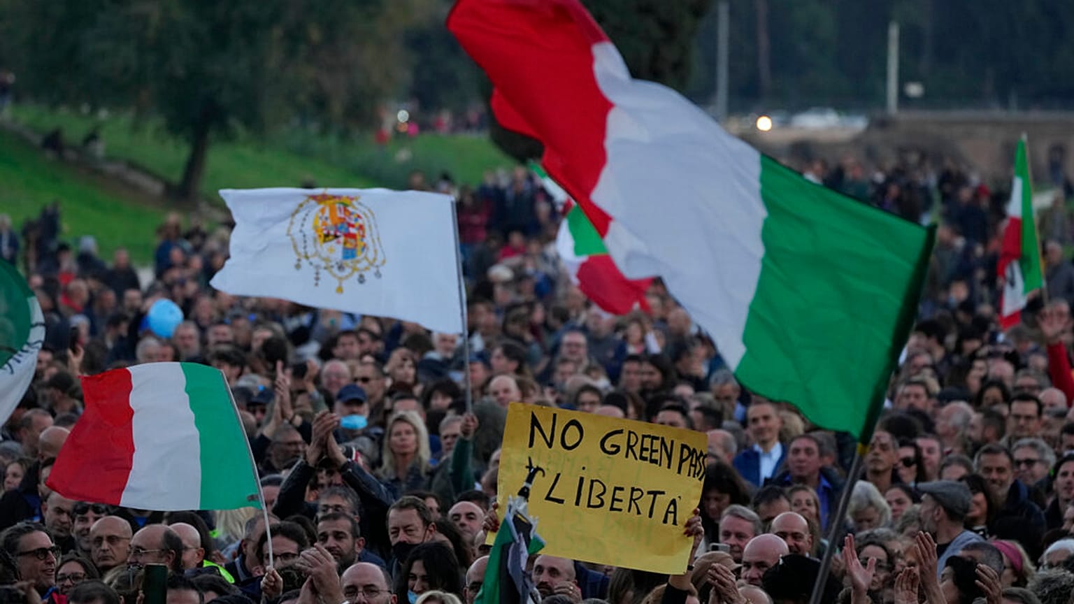 Manifestation des anti-pass sanitaires - Rome (Italie), le 20/11/2021