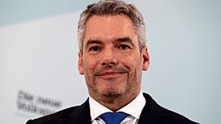 Karl Nehammer gave at a press conference after a meeting of the Austrian People's Party in Vienna.