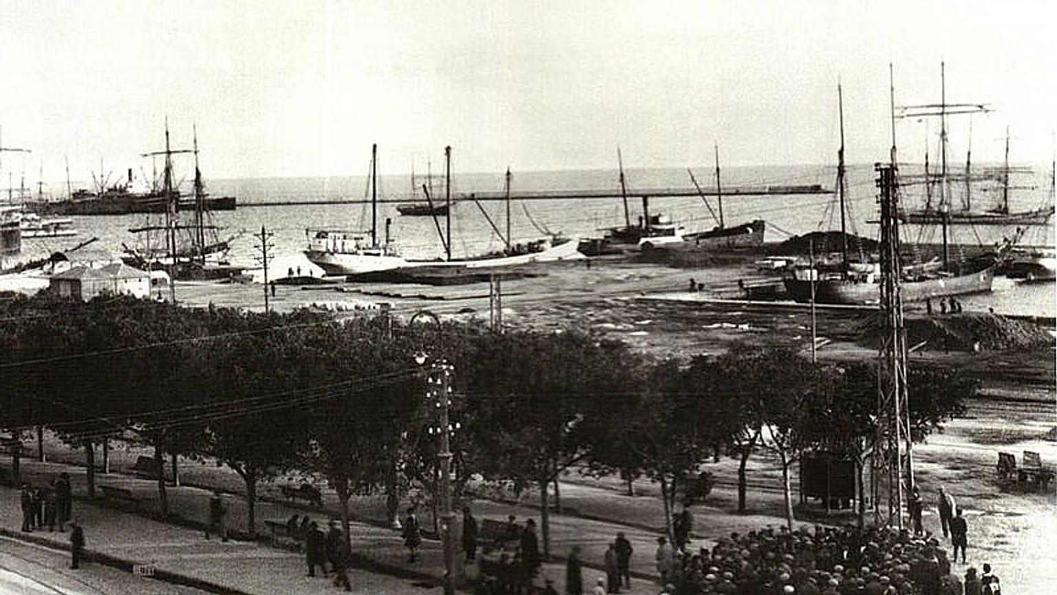 Porto di Cagliari - August Sander
