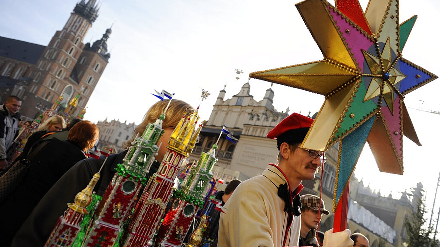 El concurso de belenes de Cracovia reúne 106 concursantes en la ciudad polaca