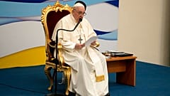 Gleichgültigkeit gegenüber Migranten - Papst liest EU die Leviten 