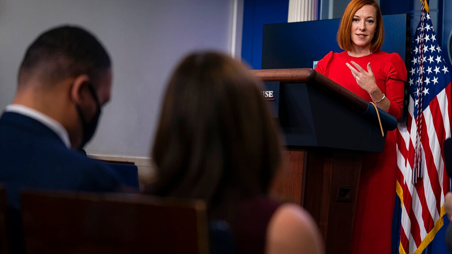 Jen Psaki, a Fehér Ház egyik szóvivője bejelenti a diplomáciai bojkottot