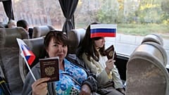 Egyre szorosabbá válik a kapcsolat a kelet-ukrán Donyeck városa és Oroszország között
