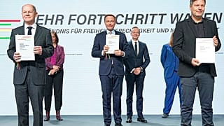 the coalition agreement at the signing ofThe coalition agreement between the SPD, the Greens and the FDP to form a federal government in Berlin