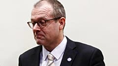 Der WHO-Direktor für Europa, hans Kluge, bei der Pressekonferenz in Kopenhagen