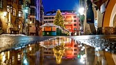Der geschlossene Weihnachtsmarkt in Innsbruck könnte bald ein Comeback feiern 