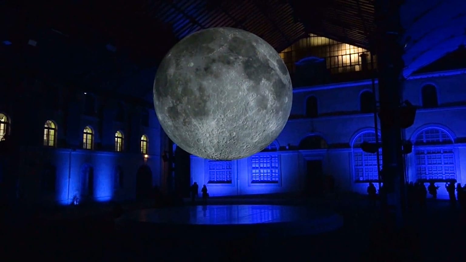 Fransa'nın Lyon şehrinde 4 gün sürecek ışık festivali Fete de Lumieres başlıyor 