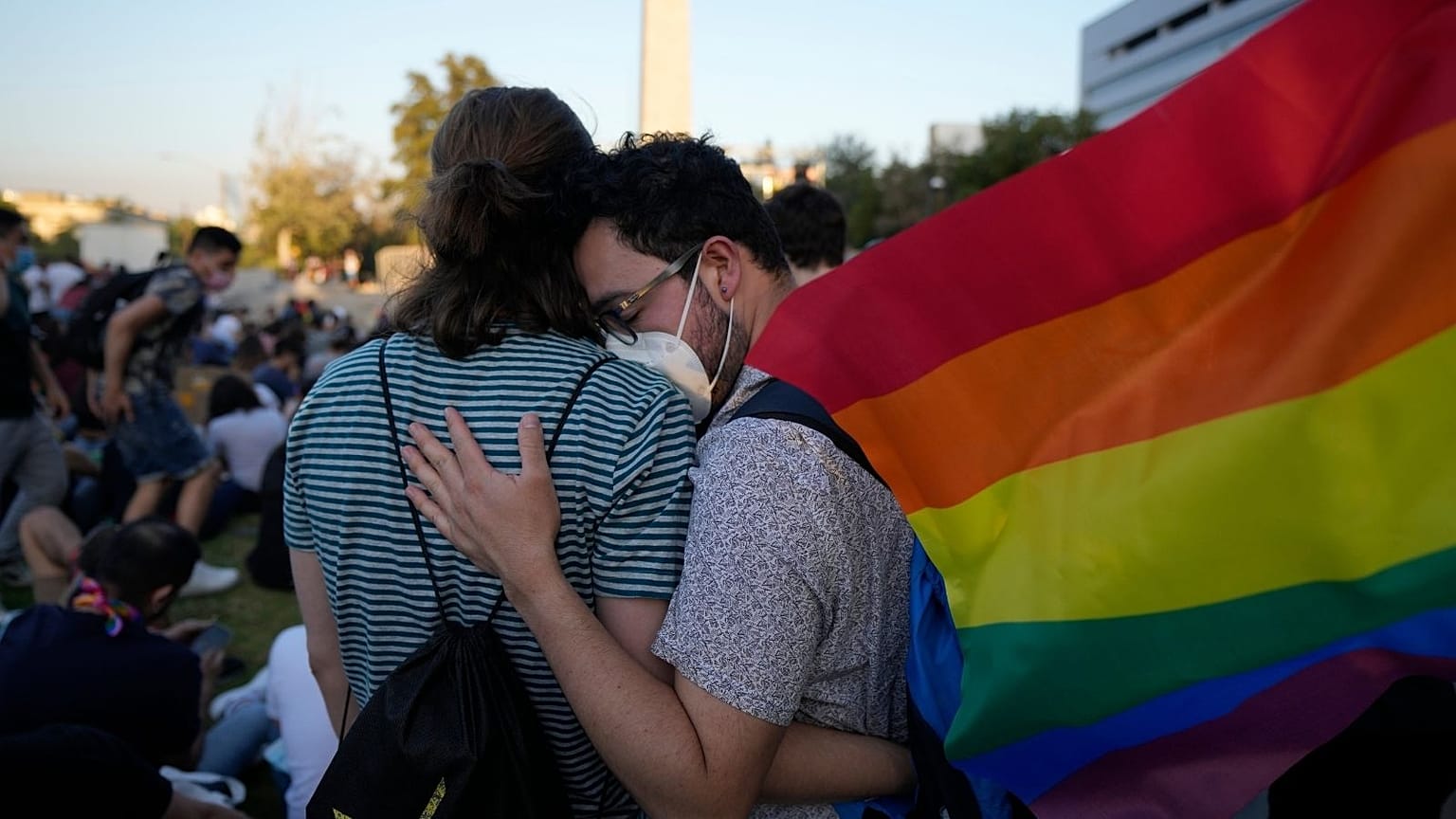 Gay marriage supporters are emotional at Chilean announcement 