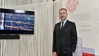 Ο Γιάννης Στουρνάρας στην έκθεση