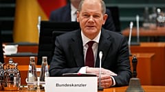 El nuevo canciller de Alemania, Olaf Scholz, durante la primera reunión de Gobierno