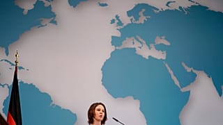 Annalena Baerbock übernimmt das Außenamt als erste Frau.