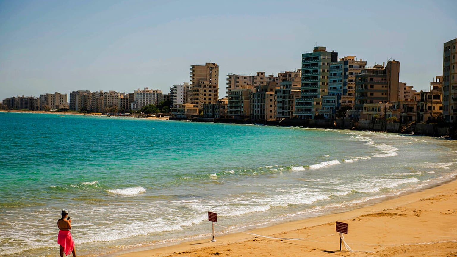 Η περίκλειστη πόλη των Βαρωσίων στην Κύπρο