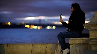 Marad az ingyenes roaming az Unióban
