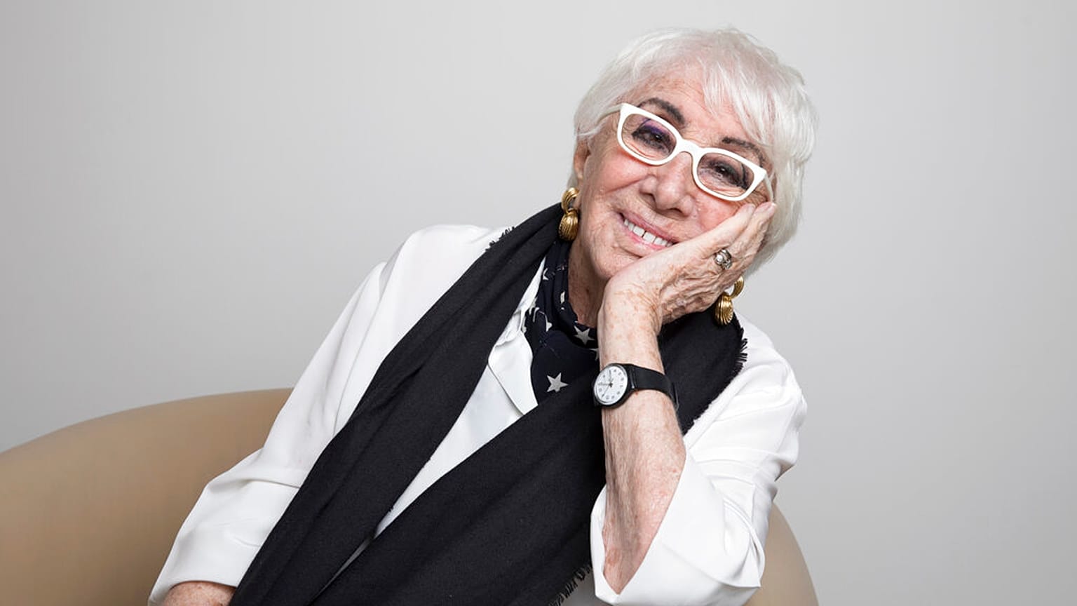 In questa foto del 24 ottobre 2019, Lina Wertmuller posa per un ritratto a Los Ageles, in occasione dell'annuncio dell'Oscar alla carriera