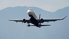 Airplane take off