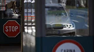 A schengeni határátkelők egyike - illusztráció