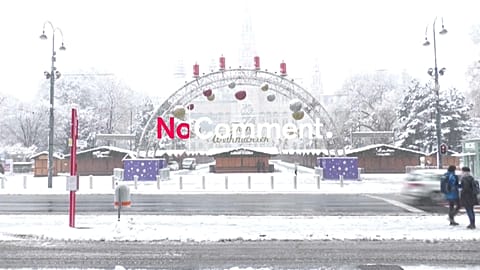 Le marché de Noël de Vienne sous la neige