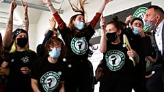 USA: Starbucks-Mitarbeiter für Gewerkschafts-Vertretung