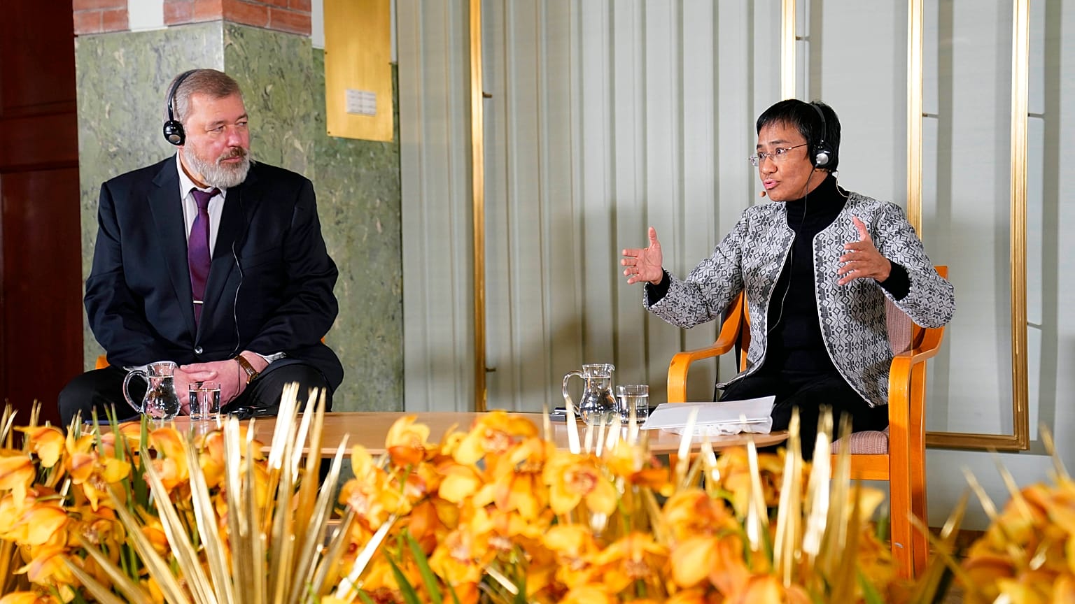 Maria Ressa und Dmitri Muratow zeichneten ein düsteres Bild der Arbeitsbedingungen für Medienschaffende