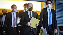 Olaf Scholz nach dem ersten Treffen der Spitzen von Bund und Länder unter seiner Leitung