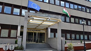 Az Alkormánybíróság épülete