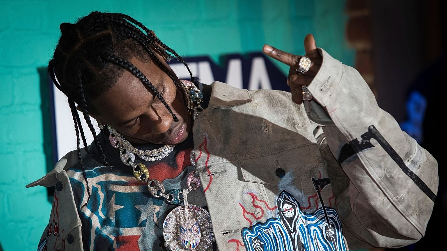 Travis Scoot made his first public appearance since the Astroworld disaster on November 5