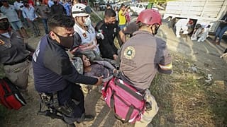 Több mint 50 illegális bevándorló meghalt egy balesetben Mexikóban
