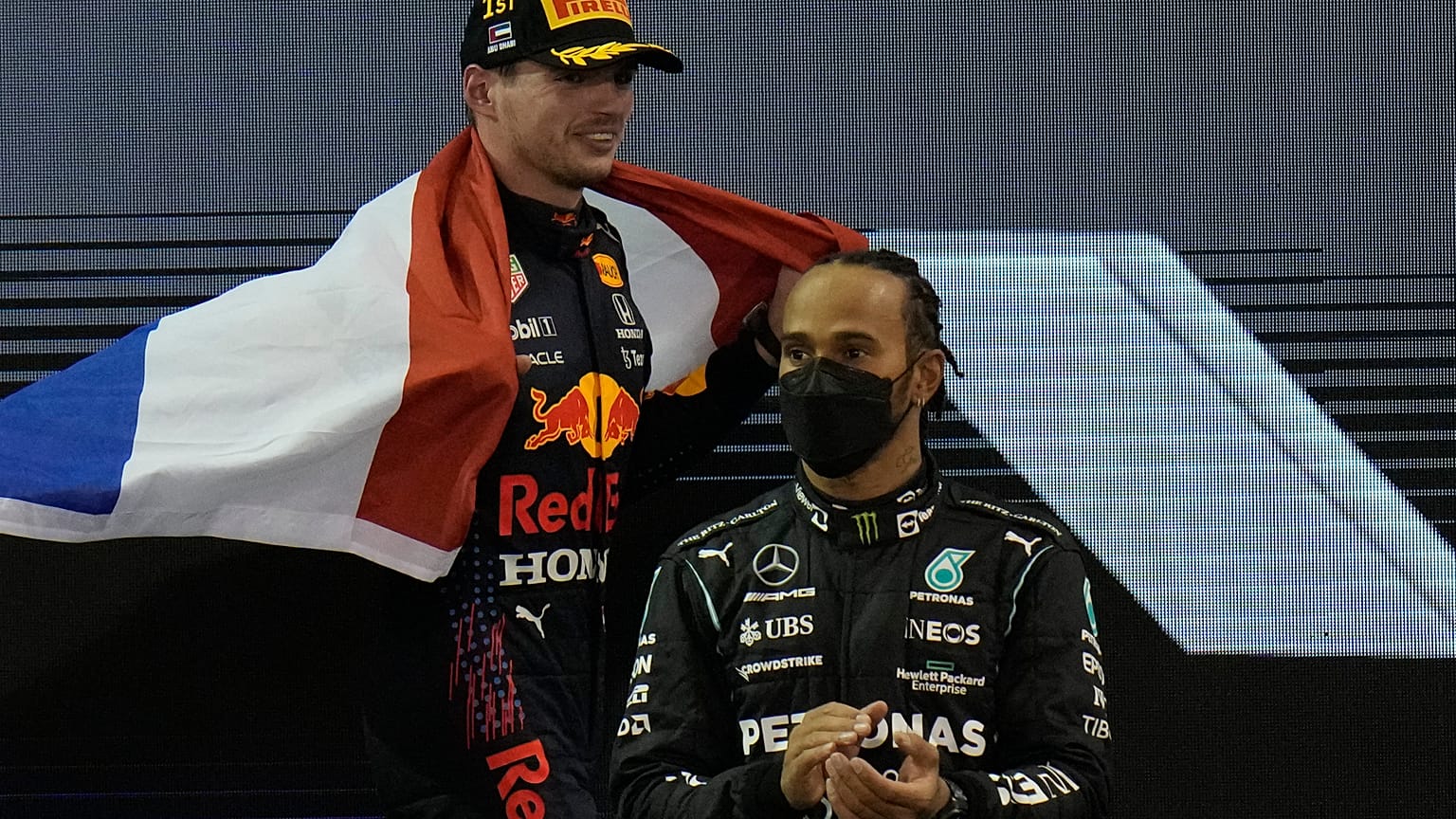 Verstappen verhinderte in Abu Dhabi den achten WM-Titel seines Rivalen Lewis Hamilton
