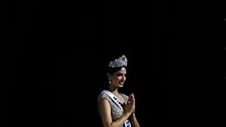 Harnaaz Sandhu miss Inde, couronnée Miss Univers, lors d'une cérémonie organisée à Eilat (Israël) - photo prise le 13/12/2021