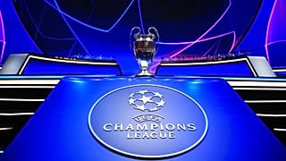 Le trophée de la Ligue des Champions de football, exposé à Istanbul (Turquie), le 26/08/2021