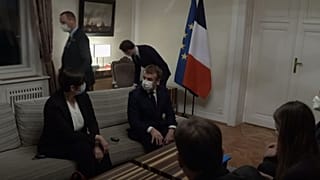Emmanuel Macron elnök a magyar ellenzéki képviselőkkel is tárgyalt