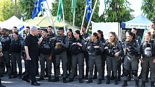 Dönemin İsrail Başbakanı Binyamin Netanyahu, 11 Mayıs'ta Lod kentini ziyaret ederek güvenlik güçleriyle bir araya gelmişti
