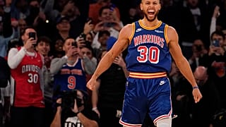 Stephen Curry au Madison Square Garden après son record de tir à 3 points, New York, États-Unis, 14 décembre 2021