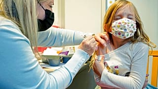 Vacunación con Pfizer de menores de entre 5 y 11 años