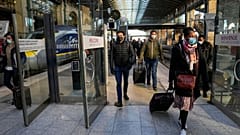 From next week, all travellers to the Schengen Area need to check if their vaccination is valid.