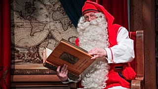 Tout est prêt pour la distribution des cadeaux : le Père Noël est sur le départ en Laponie