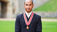De piloto da Fórmula 1 a Cavaleiro da Ordem do Império: eis "Sir Lewis Hamilton"